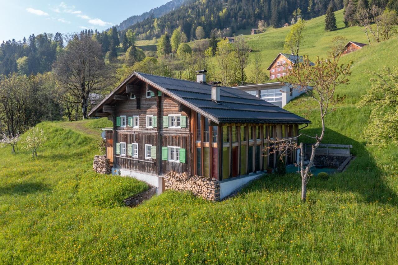 Haus Holzwurm Apartman Raggal Kültér fotó
