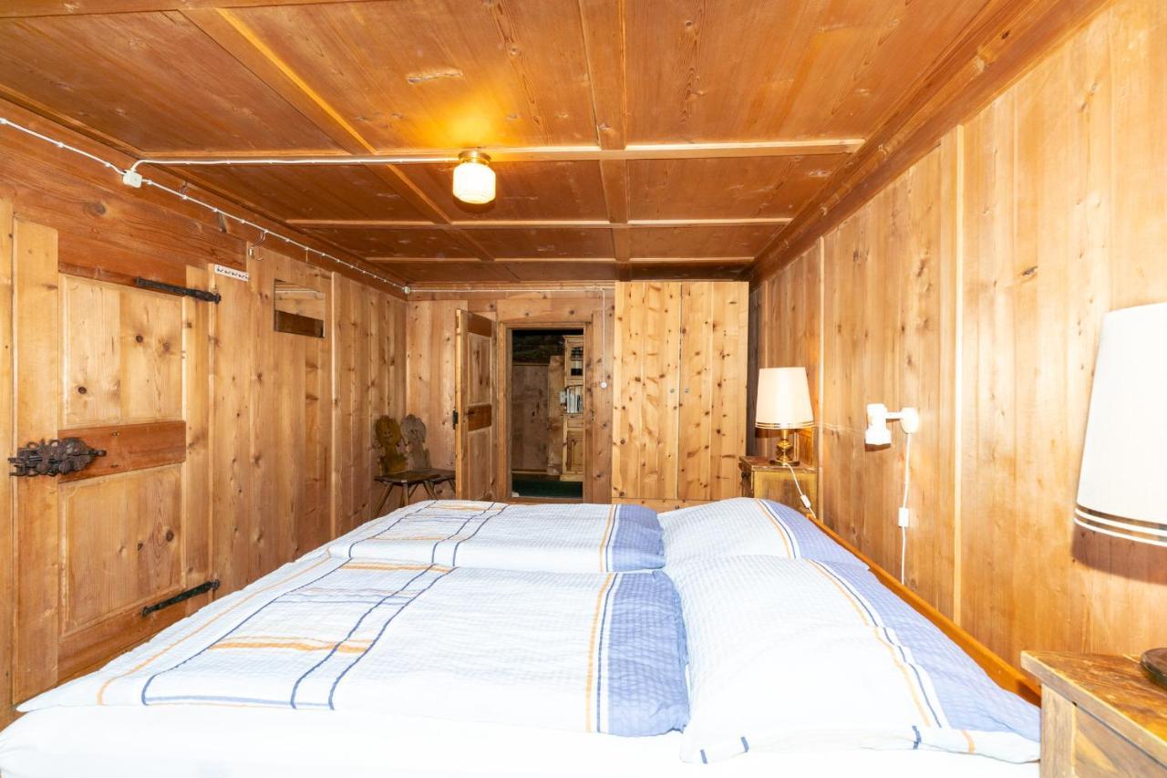 Haus Holzwurm Apartman Raggal Kültér fotó